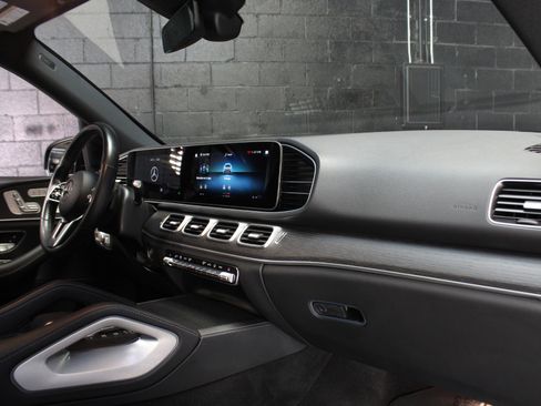 Used 2023 Mercedes-Benz GLE 350 4MATIC image 48