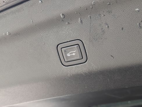 Used 2024 GMC Yukon Denali w/ Denali Reserve Package image 55