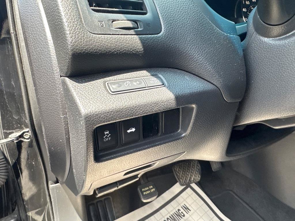 Used 2015 Nissan Altima 2.5 S w/ Power Driver Seat Package FWD image 31
