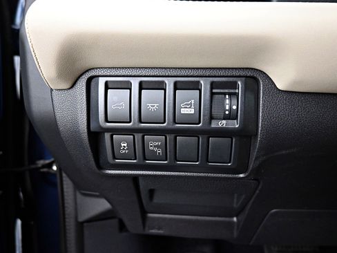 Used 2021 Subaru Ascent Limited w/ Technology Package image 8