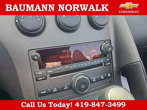Used 2007 Pontiac Solstice Convertible w/ Premium Package RWD image 36