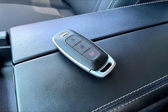 Certified 2026 Nissan Rogue S FWD image 33