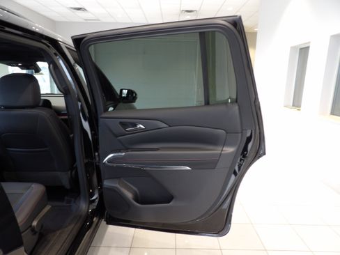 Used 2024 Chevrolet Traverse Z71 w/ LPO, Floor Liner Package image 21