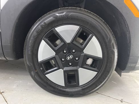 Used 2025 Hyundai Santa Fe SEL image 18