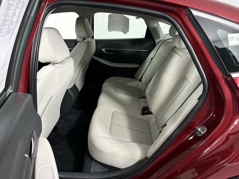 Used 2024 Hyundai Sonata SEL FWD image 22