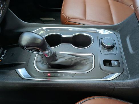 Used 2021 Chevrolet Traverse High Country w/ LPO, Floor Liner Package AWD/4WD image 35