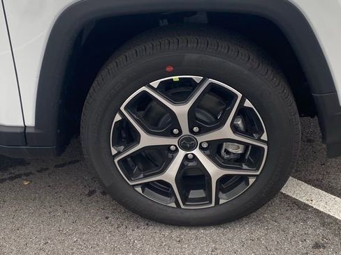 New 2026 Jeep Compass Limited AWD/4WD image 11