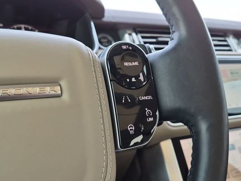 Used 2020 Land Rover Range Rover HSE AWD/4WD image 25