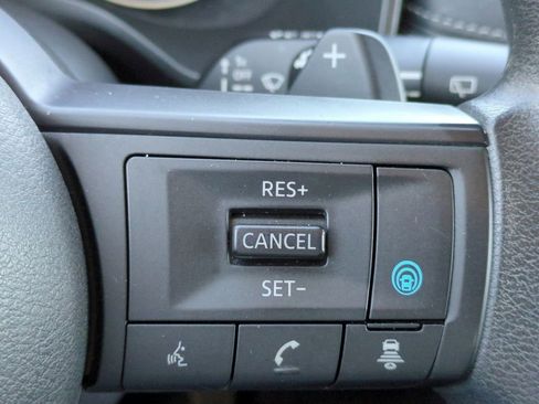 Certified 2024 Nissan Rogue SV image 25