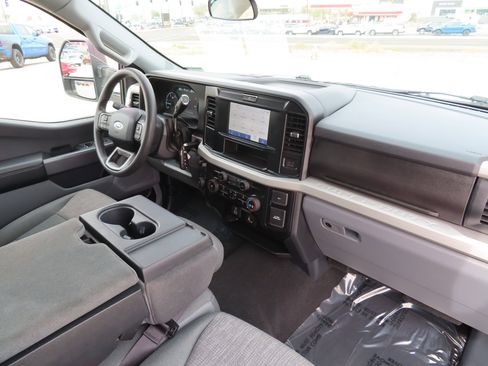 Used 2026 Ford F350 XLT AWD/4WD image 16