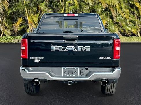 Used 2025 RAM 1500 Big Horn AWD/4WD image 6