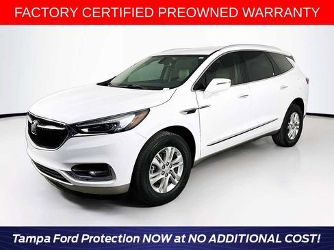 Used 2021 Buick Enclave Essence image 1