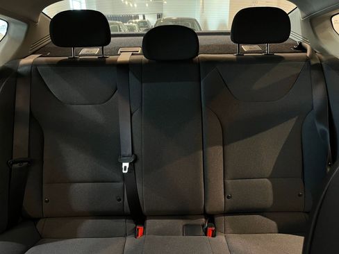 Used 2025 Kia K4 FWD image 37