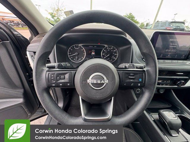 Used 2023 Nissan Rogue SV AWD/4WD image 14
