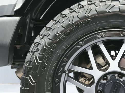 Used 2023 Ford Bronco Outer Banks AWD/4WD image 43