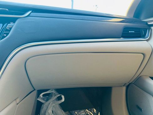 Used 2016 Cadillac XTS Luxury w/ Driver Awareness Package image 31