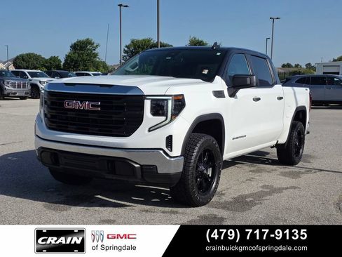 Used 2024 GMC Sierra 1500 Pro w/ Pro Value Package AWD/4WD image 3