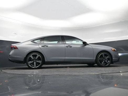 Used 2026 Honda Accord SE image 28