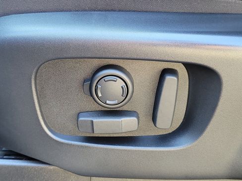 Used 2023 Land Rover Discovery HSE R-Dynamic image 20