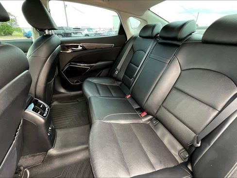 Used 2020 Kia Cadenza Technology FWD image 19