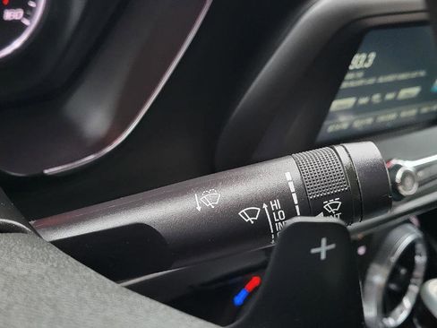 Used 2018 Chevrolet Camaro LT w/ RS Package image 15