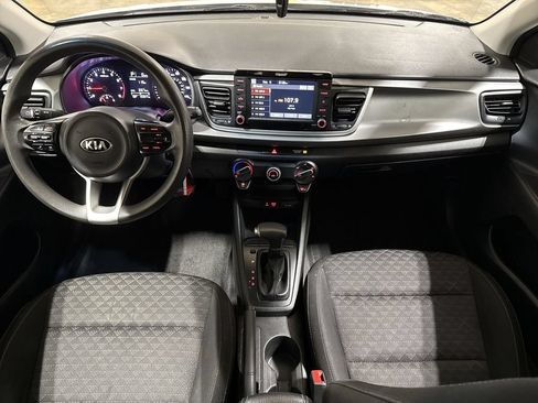 Used 2019 Kia Rio S FWD image 10