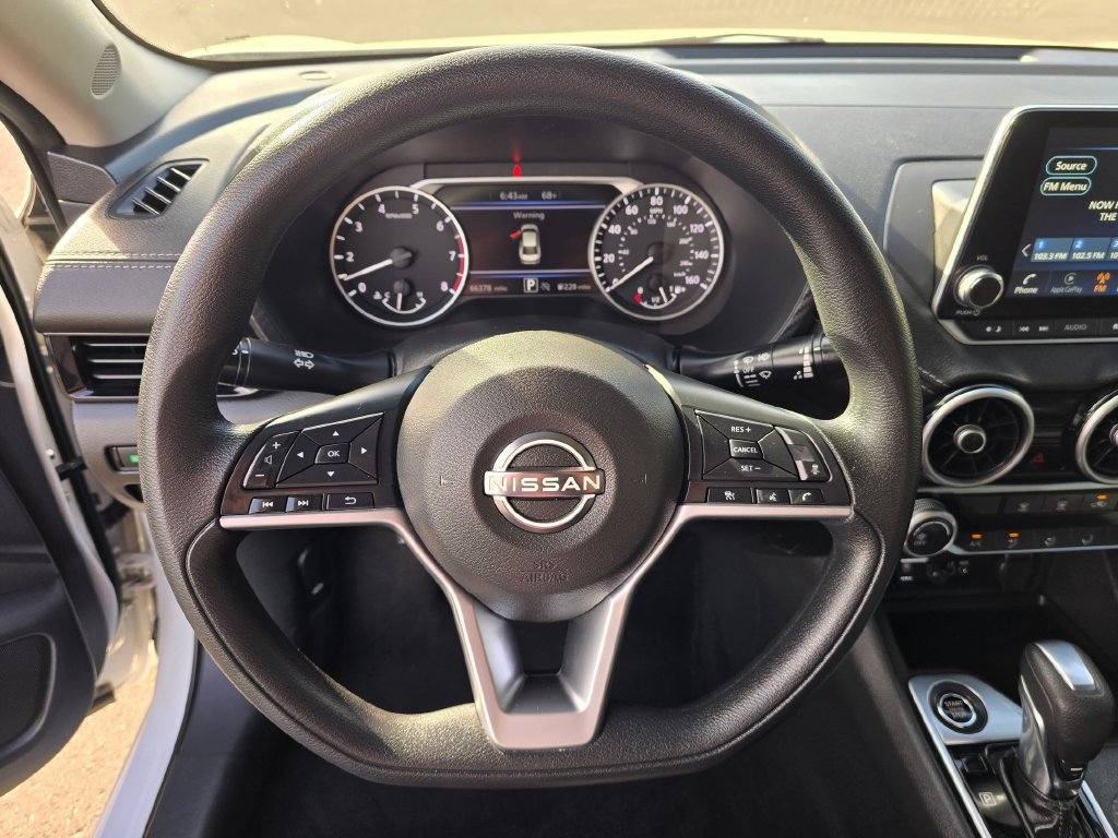 Used 2024 Nissan Sentra SV FWD image 17