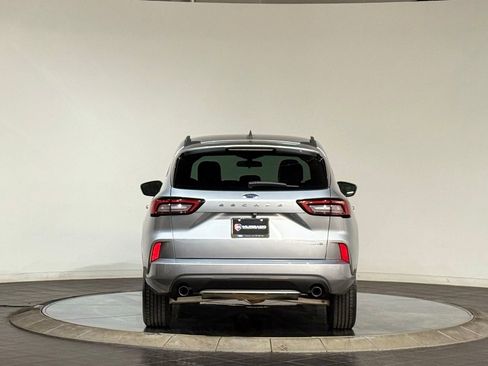 Used 2023 Ford Escape ST-Line image 8