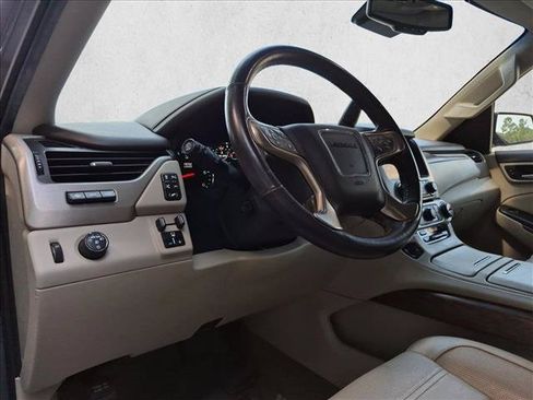 Used 2018 GMC Yukon XL Denali w/ Denali Ultimate Package RWD image 10