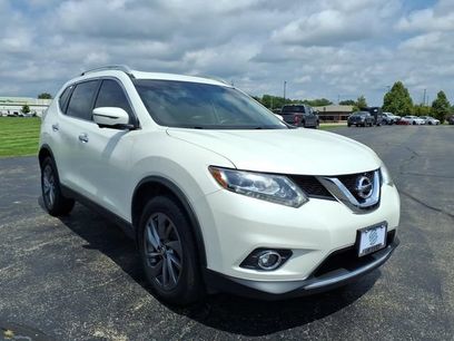 Used 2016 Nissan Rogue SL w/ SL Premium Package