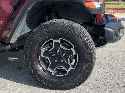 Certified 2021 Jeep Gladiator Mojave image 10