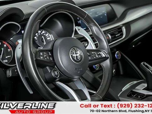 Used 2023 Alfa Romeo Stelvio Veloce AWD/4WD image 16