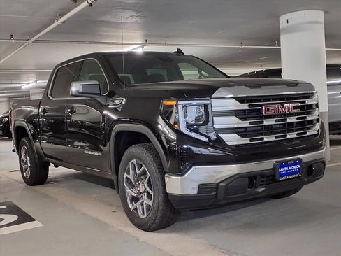 New 2025 GMC Sierra 1500 SLE AWD/4WD image 3