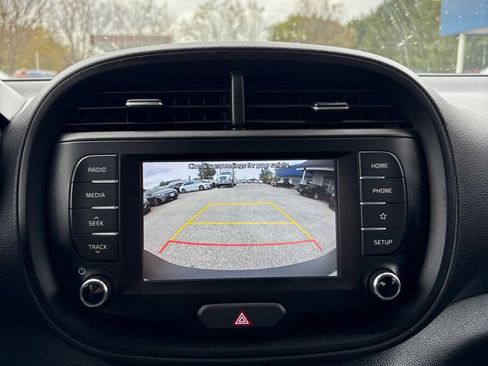 Used 2021 Kia Soul S image 18