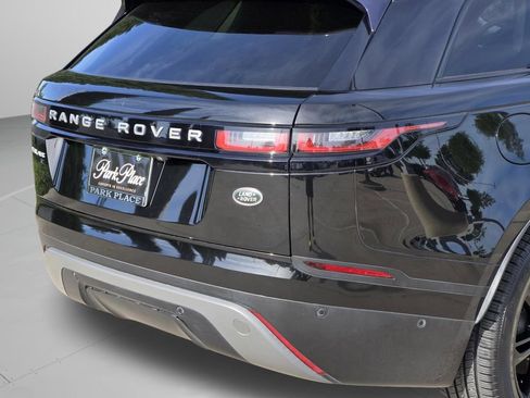 Used 2021 Land Rover Range Rover Velar S AWD/4WD image 40