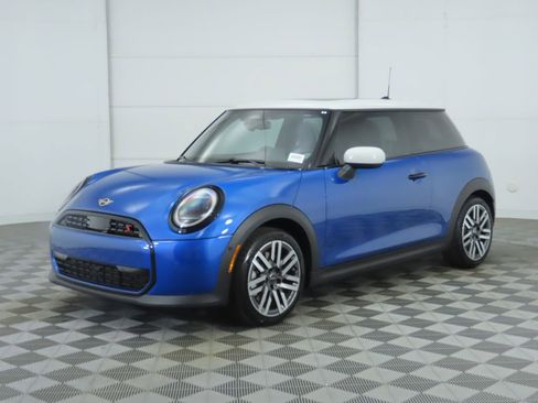 New 2026 MINI Cooper S image 1