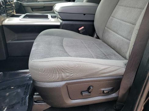 Used 2015 RAM 1500 Big Horn AWD/4WD image 14