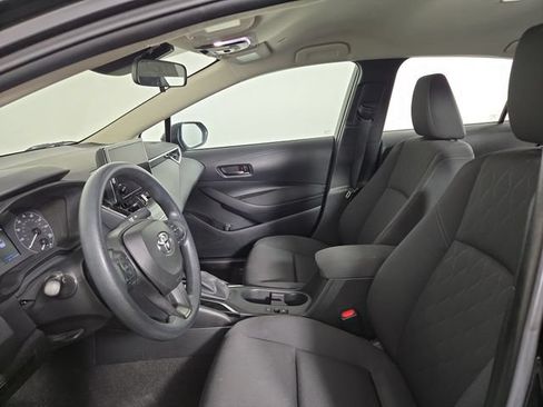 Used 2024 Toyota Corolla LE FWD image 11
