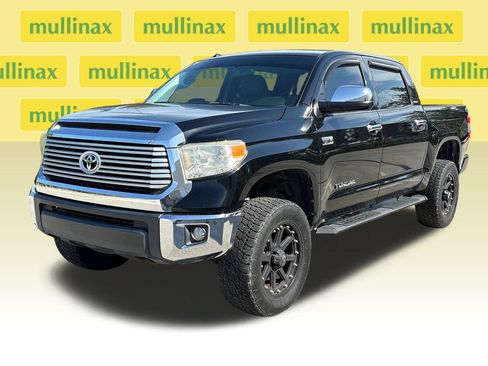 Used 2017 Toyota Tundra Limited w/ Limited Premium Package AWD/4WD image 15