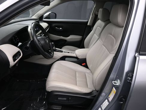 Certified 2024 Honda HR-V EX-L image 20