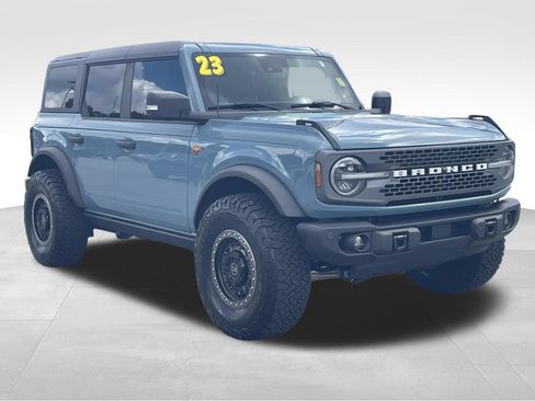 Used 2023 Ford Bronco Badlands AWD/4WD image 2