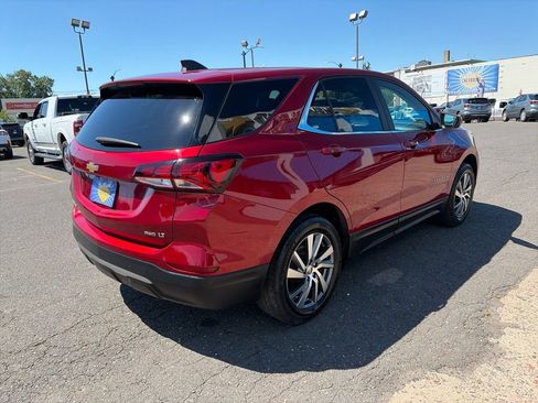 Certified 2024 Chevrolet Equinox LT AWD/4WD image 5