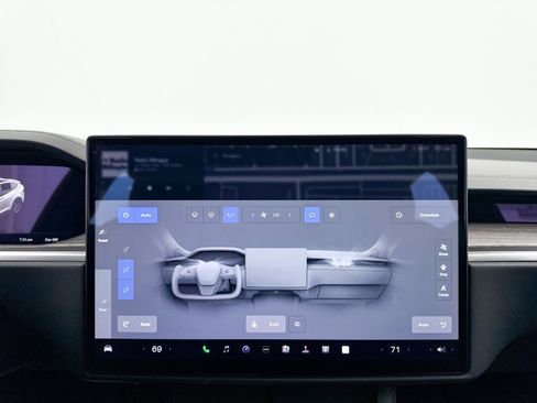 Used 2022 Tesla Model X image 28