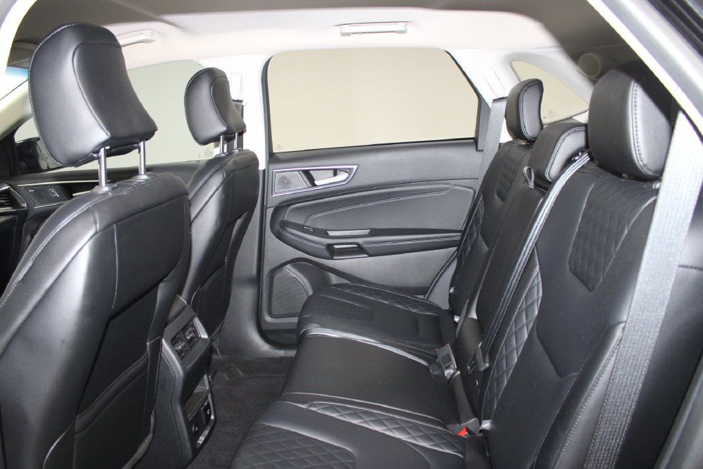 Used 2024 Ford Edge Titanium AWD/4WD image 23