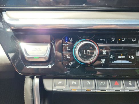 Certified 2026 GMC Sierra 1500 Denali Ultimate AWD/4WD image 25