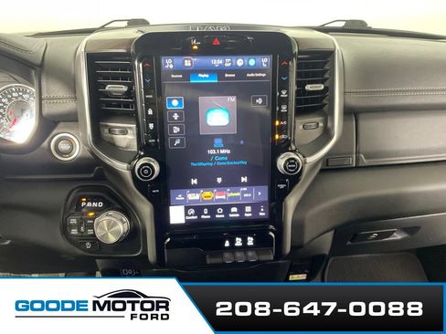Used 2025 RAM 1500 Laramie AWD/4WD image 16
