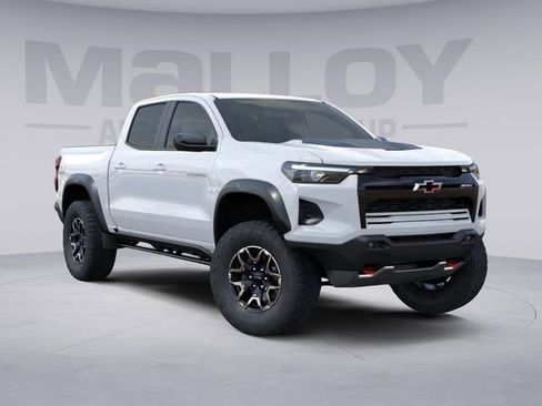 Used 2026 Chevrolet Colorado ZR2 AWD/4WD image 2