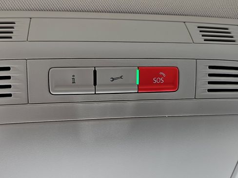 New 2026 Volkswagen Taos S image 21