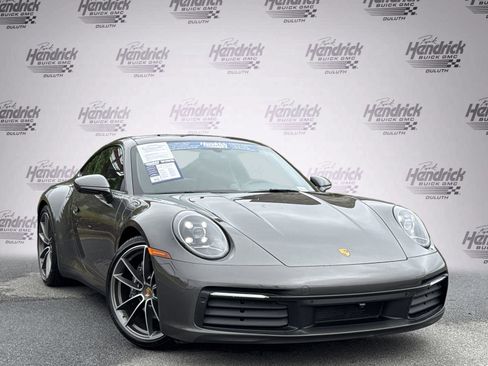 Used 2024 Porsche 911 Carrera w/ Premium Package image 2