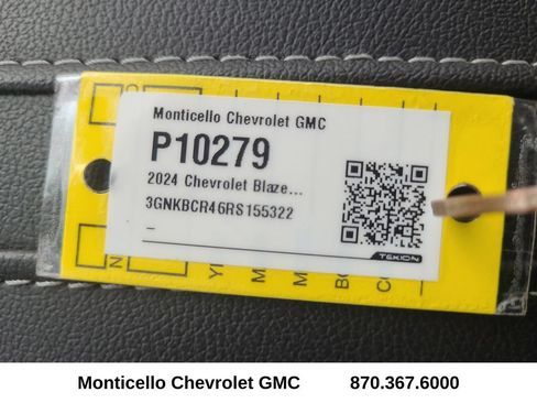 Used 2024 Chevrolet Blazer LT w/ Convenience Package FWD image 32